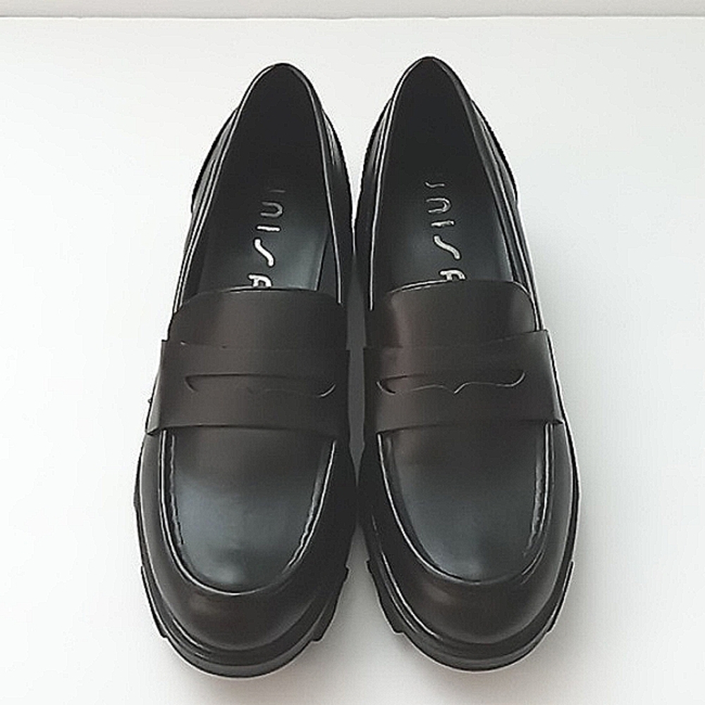 Unisa Shoes Women's Size 10M Black Chunky Slip-on‎ Heeled Y2K Gothic Preppy